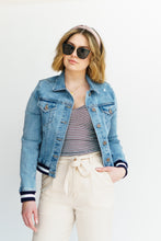 Load image into Gallery viewer, Brando Fitted Denim Jacket