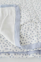 Load image into Gallery viewer, Periwinkle Polka Dot Deluxe Muslin Quilt