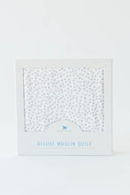 Load image into Gallery viewer, Periwinkle Polka Dot Deluxe Muslin Quilt